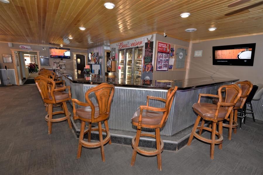 Toronto Café and Lounge: 485 Main Ave, Toronto, SD 57268